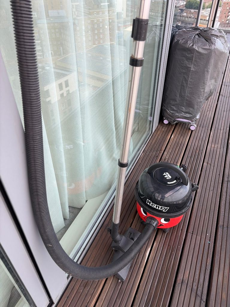 Henry vacuum cleaner