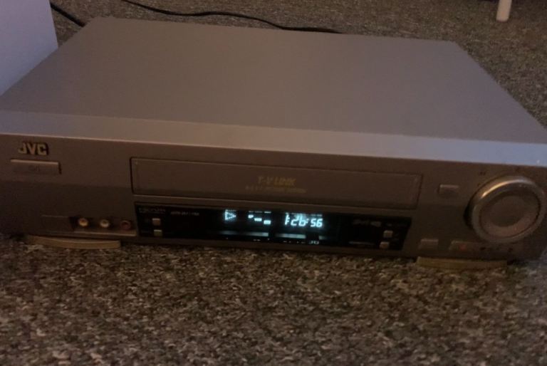 JVC HR-J770EK VCR Video Cassette Recorder – Good Condition