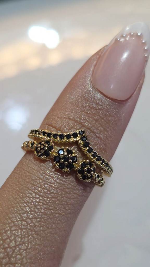 Gold & Black Gem Stacking Ring Set – Chevron & Floral Detail