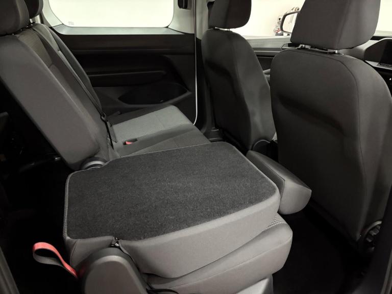 2024 Volkswagen Caddy Maxi 2.0 TDI Euro 6 (s/s) 5dr MPV Diesel Manual