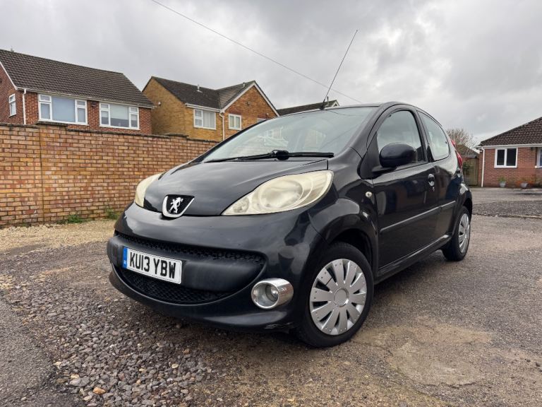 2013 Peugeot 107 ULEZ compliant £20 RoadTax p/y