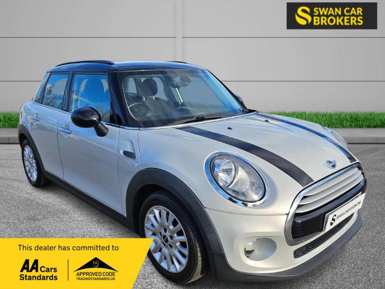2015 MINI Hatch 1.5 Cooper 5dr HATCHBACK PETROL Manual