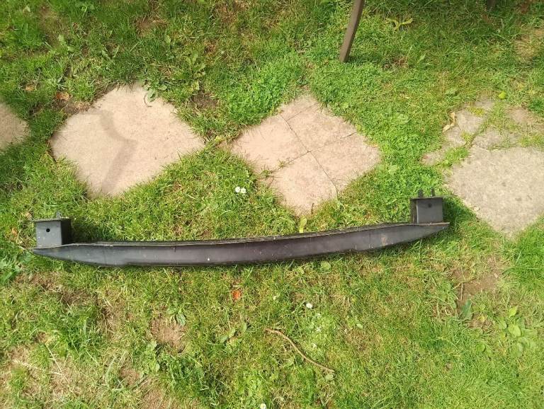 2009 VW golf crash bar