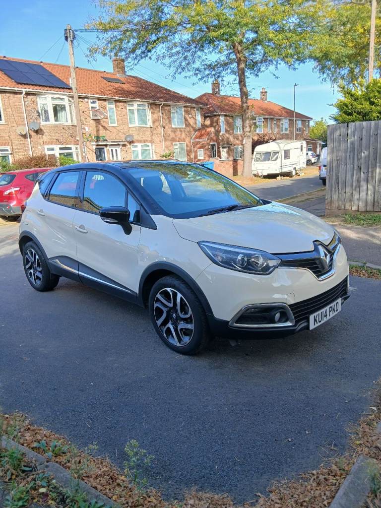 Renault, CAPTUR, Hatchback, 2014, Manual, 1461 (cc), 5 doors