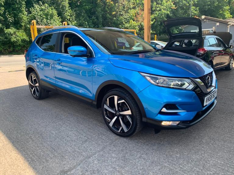 2018 Nissan Qashqai DCI TEKNA Hatchback Diesel Manual