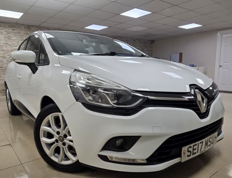 RENAULT CLIO 1.5 Dynamique Nav dCi 90 White Manual WARRANTY 12 MONTHS MOT