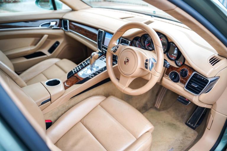 2011 Porsche Panamera 4.8T V8 PDK 4WD Euro 5 (s/s) 5dr HATCHBACK Petrol Automatic