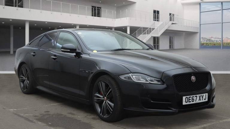 2018 67 JAGUAR XJ 3.0D V6 R-SPORT SALOON 4DR DIESEL AUTO EURO 6 (S/S) (300 PS) D