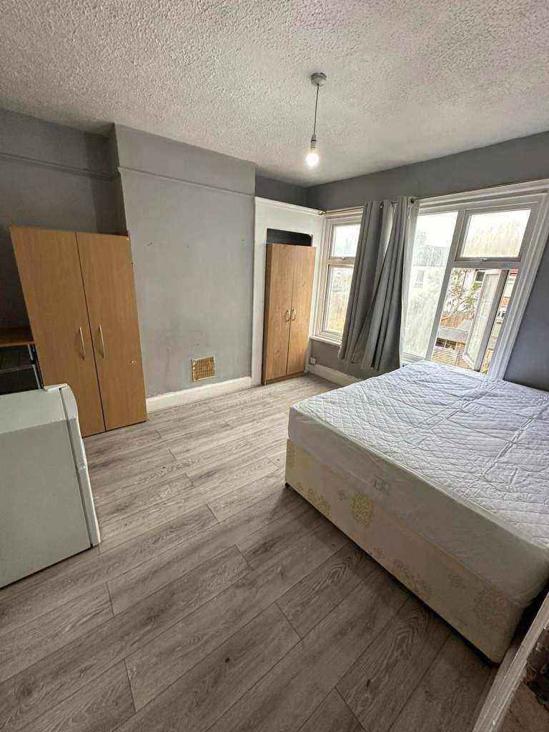 🪄🌸Cosy Room Available in Seven Sisters - N17!!