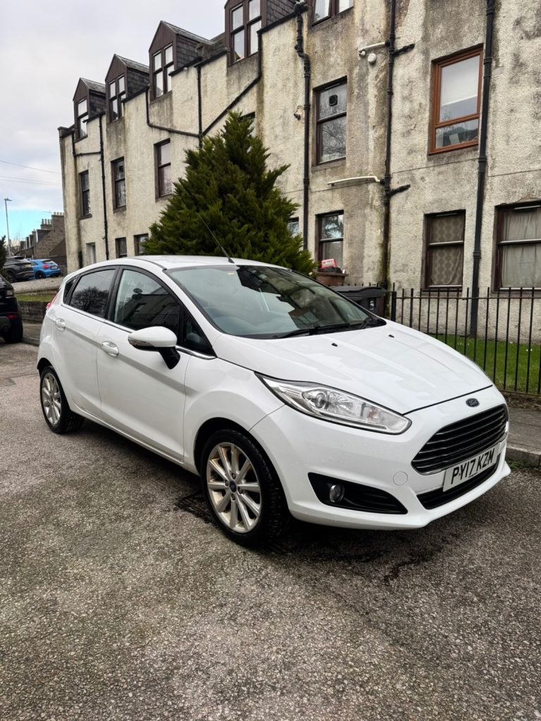2017 Ford Fiesta Titanium