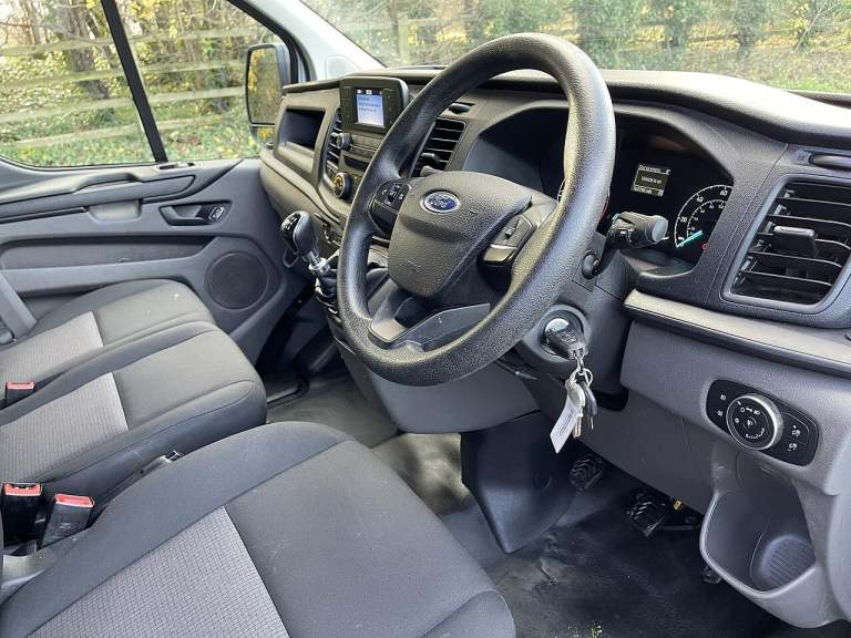 2021 Ford Transit Custom 2.0 300 EcoBlue Leader L2 H1 Euro 6 (s/s) 5dr PANEL VAN Diesel Manual