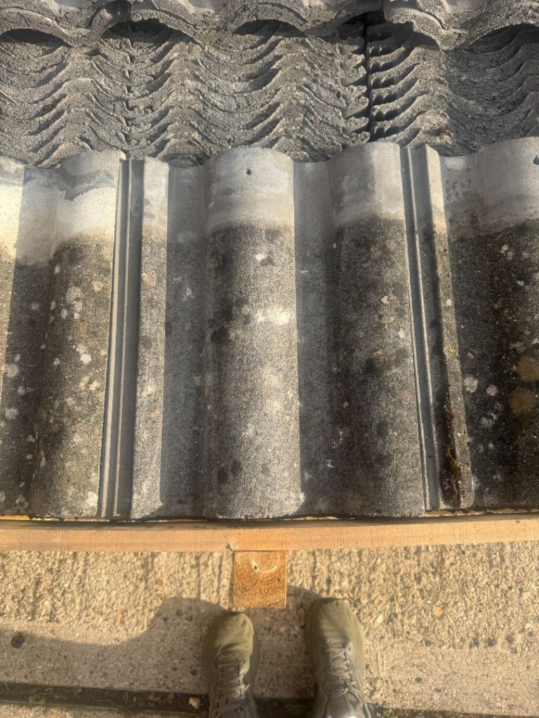 Grey Redland Regent Roof Tiles