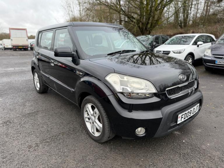2009 Kia Soul 1.6 CRDi 2 5dr Auto HATCHBACK Diesel Automatic