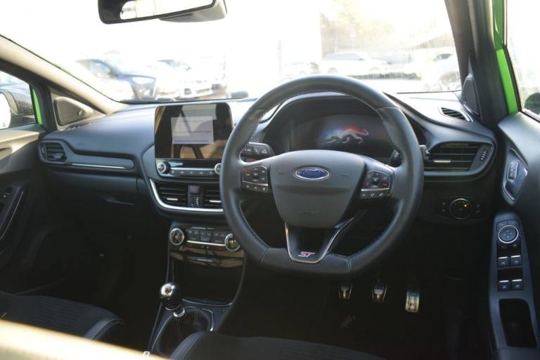 2021 Ford Puma 1.5T EcoBoost ST SUV 5dr Petrol Manual Euro 6 (s/s) (200 ps) HATCHBACK Petrol Manual