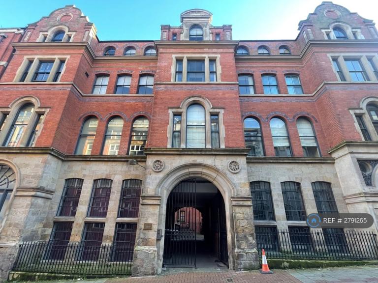 1 bedroom flat in Stone Yard, Nottingham, NG1 (1 bed) (#2791265)