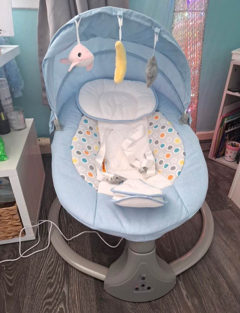 Baby swing