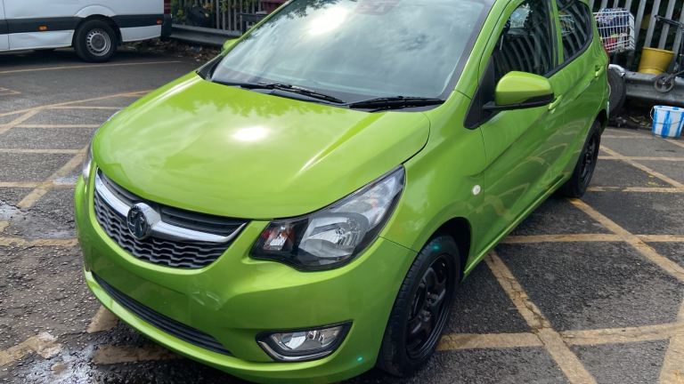 Vauxhall, VIVA, Hatchback, 2015, Manual, 999 (cc), 5 doors