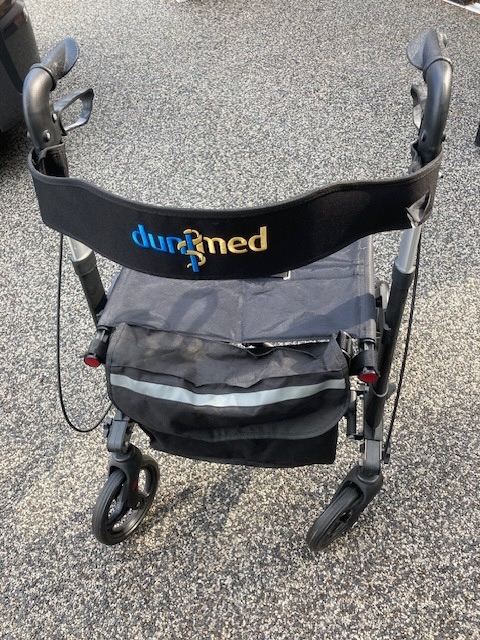Dunimed Premium Lightweight Folding Rollator