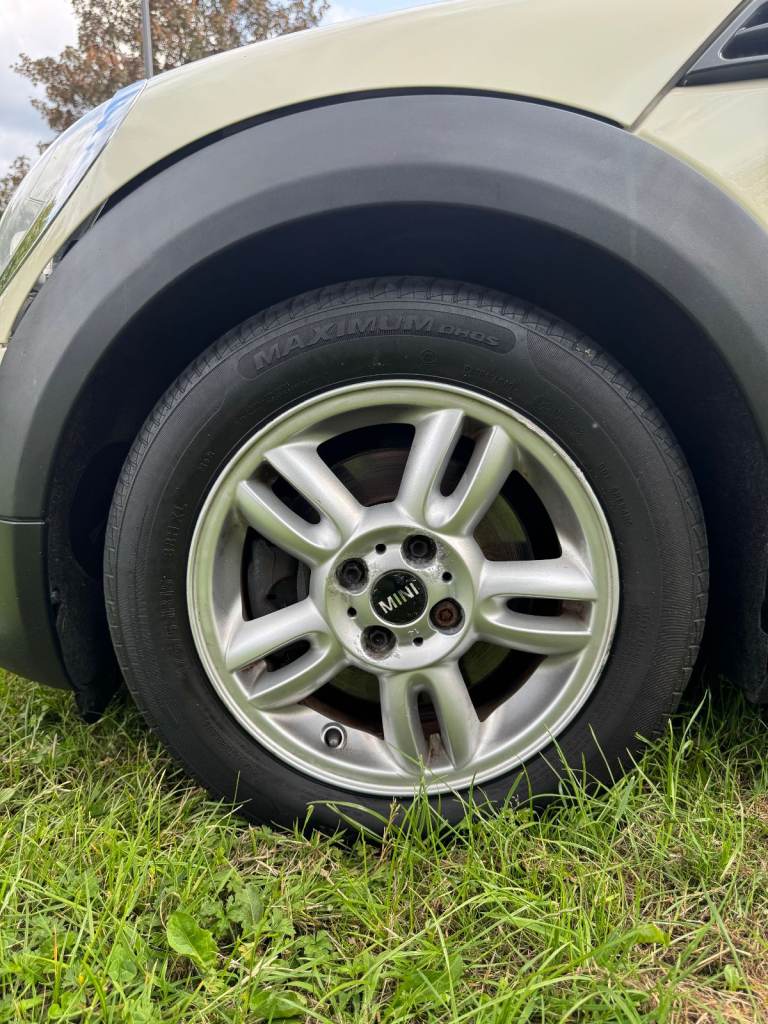 Mini, CONVERTIBLE, Convertible, 2013, Manual, 1598 (cc), 2 doors