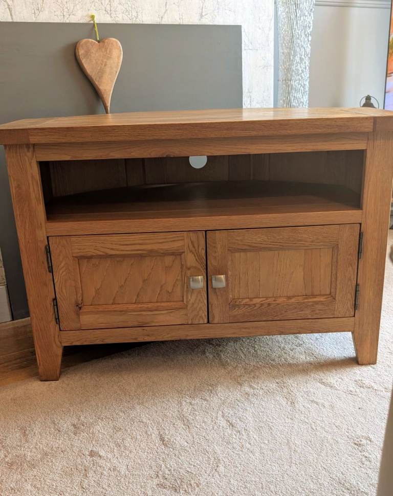 Solid Oak TV Stand 