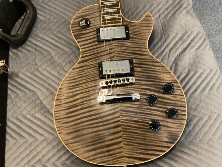 GIBSON LES PAUL BLACKWATER (Very Rare)