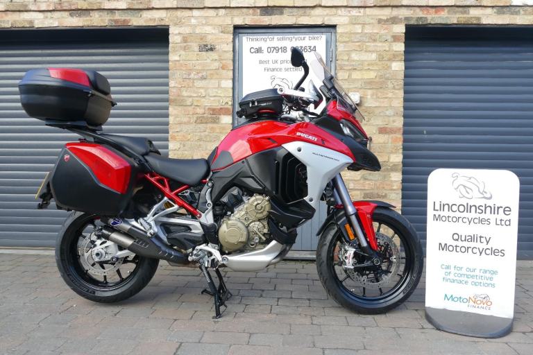 21 Ducati Multistrada V4S