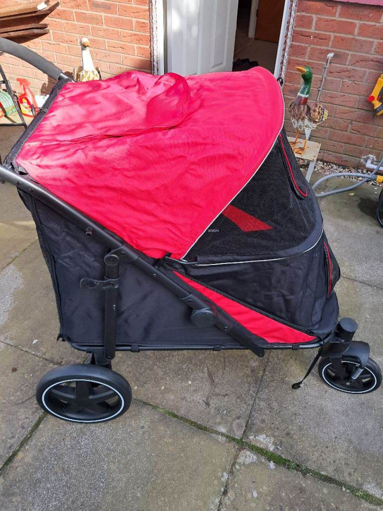 Large dog stroller/pram