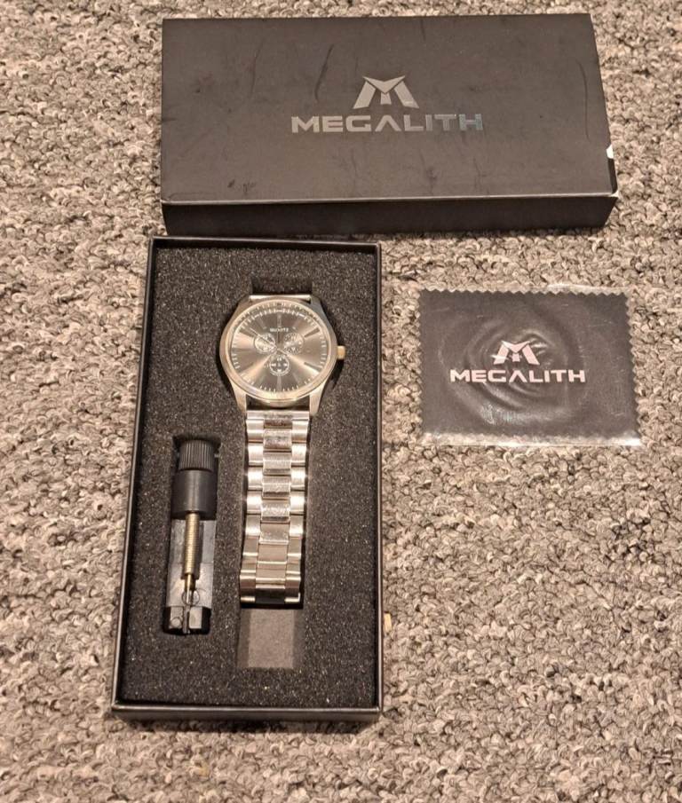 Mens silver watch