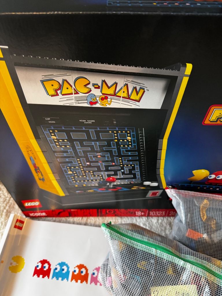 Lego Icons PAC Man 