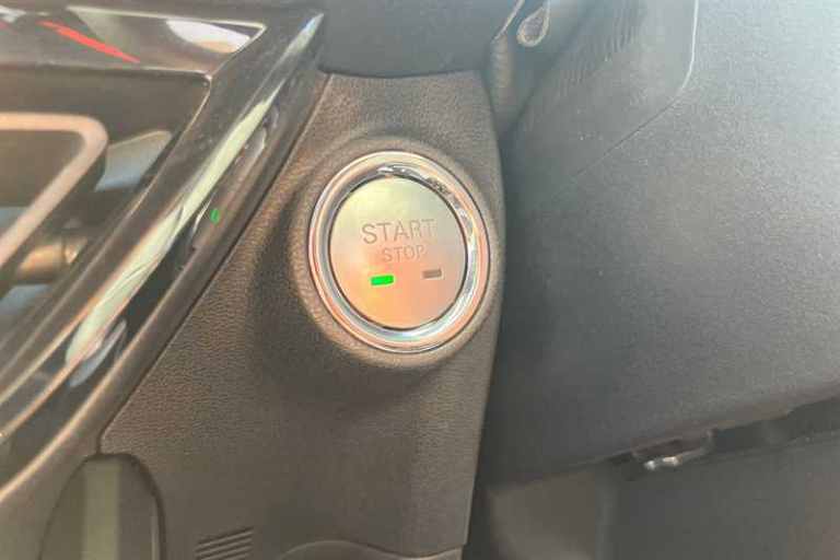 2025 MG MG3 1.5 Hybrid Trophy 5dr Auto HATCHBACK PETROL/ELECTRIC Automatic