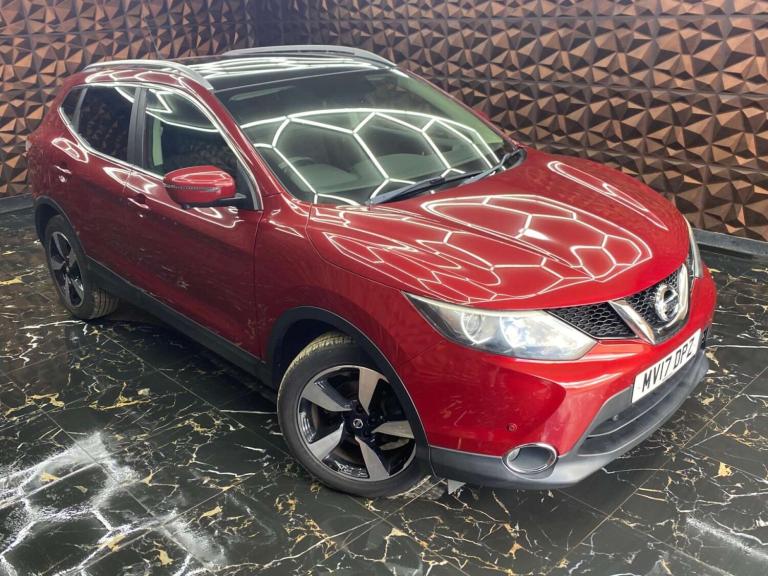 2017 Nissan Qashqai 1.2 Qashqai N-Connecta DiG-T CVT 5dr SUV Petrol Automatic