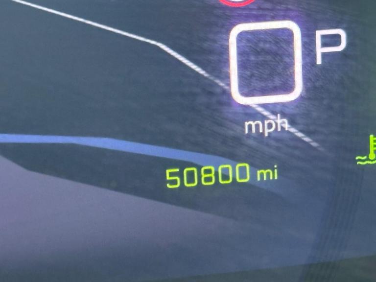 2023 Peugeot 208 1.2 PureTech 100 Allure Premium + 5dr EAT8 HATCHBACK PETROL Automatic