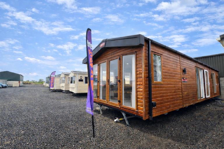 Carnaby Helmsley Lodge