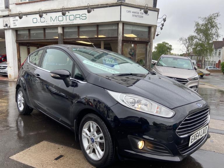 2014 64 Ford Fiesta 1.25 16v Zetec £35 Tax Panther Black FSH 48000miles ONLY !!