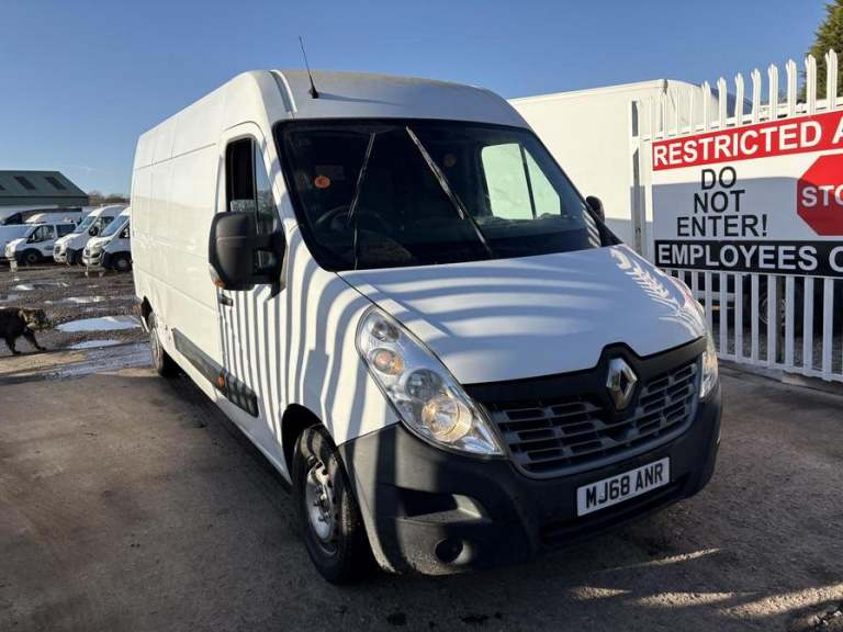 2018 Renault Master LM35 ENERGY dCi 145 Business Medium Roof Van PANEL VAN DIESEL Manual