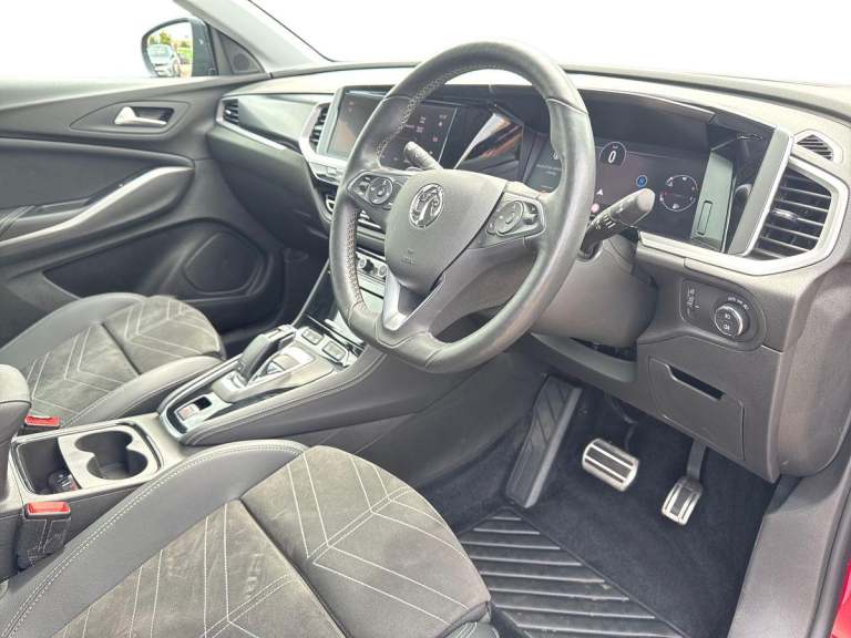 2023 Vauxhall Grandland 1.2 Turbo Ultimate 5dr Auto Hatchback PETROL Automatic