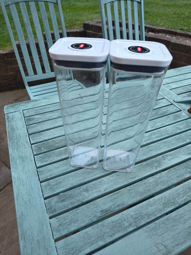 2x Oxo Good Grips 2.1 Litre Containers