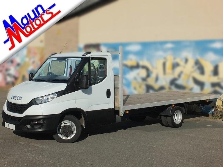 2021 "71" Iveco Daily 35C14 DRW, 16.5 foot 5 metre XL FLATBED with AIR CON