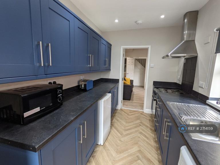 4 bedroom house in Stepping Lane, Derby, DE1 (4 bed) (#2714159)