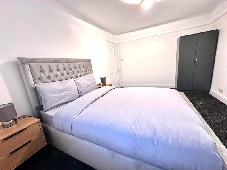 Rooms available in North London 