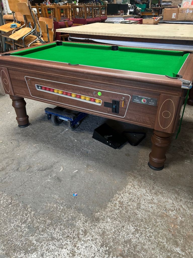 Pool table supreme prince