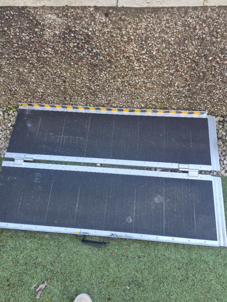 Wheelchair /mobility scooter ramp 