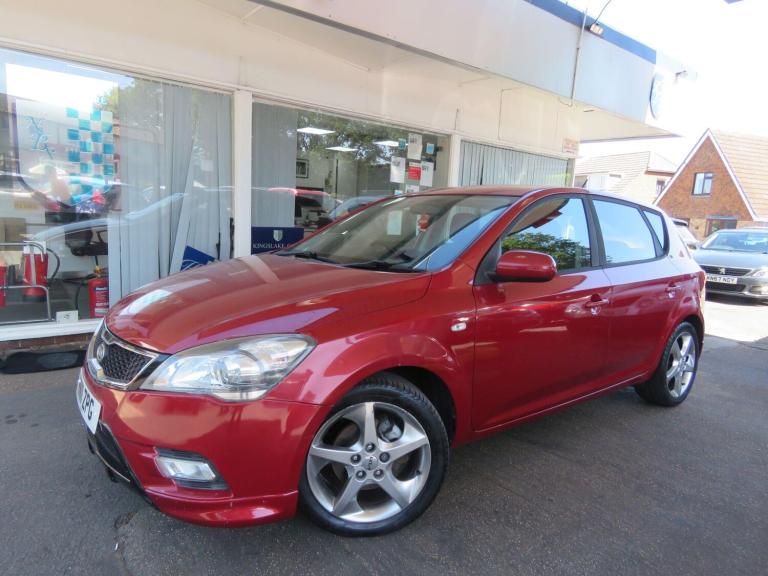 2011 Kia Ceed 1.6 3 Euro 5 5dr HATCHBACK Petrol Manual