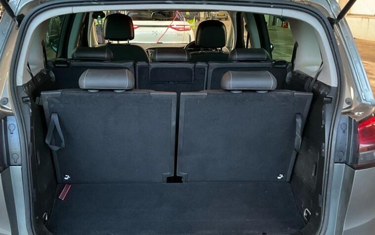 2017 Vauxhall Zafira 2.0 CDTi Elite Nav 5dr ++ PANROOF / NAV / CAMERA / LEATHER / ULEZ ++ MPV Die...