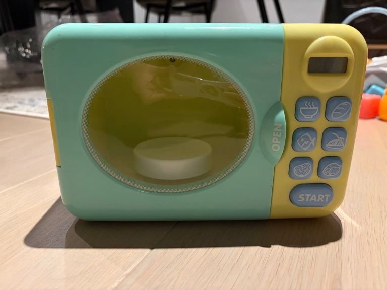 Kids wooden toy kitchen 