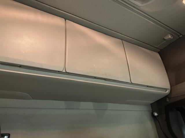 Scania R500 Highline 6x2 Rear Lift Tractor Unit