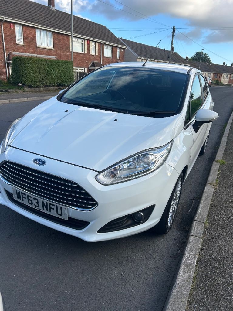 Ford, FIESTA, Hatchback, 2013, Manual, 998 (cc), 5 doors