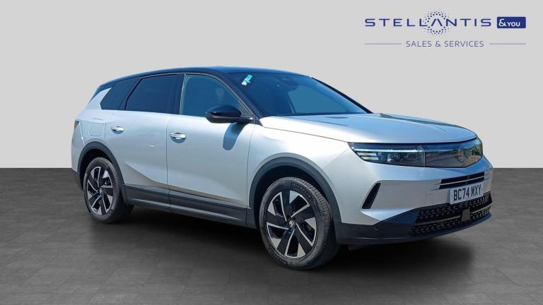 2025 Vauxhall Grandland 1.2 Ultimate SUV 5dr Petrol Hybrid e-DCT Euro 6 (s/s) (136 ps) SUV Hybrid...