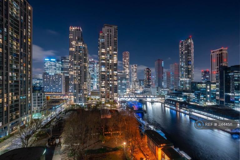 1 bedroom flat in Ability Place, London, E14 (1 bed) (#2444511)