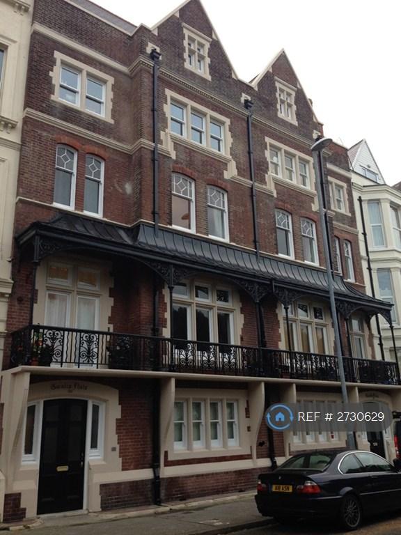 3 bedroom flat in Western Parade, Southsea, PO5 (3 bed) (#2730629)